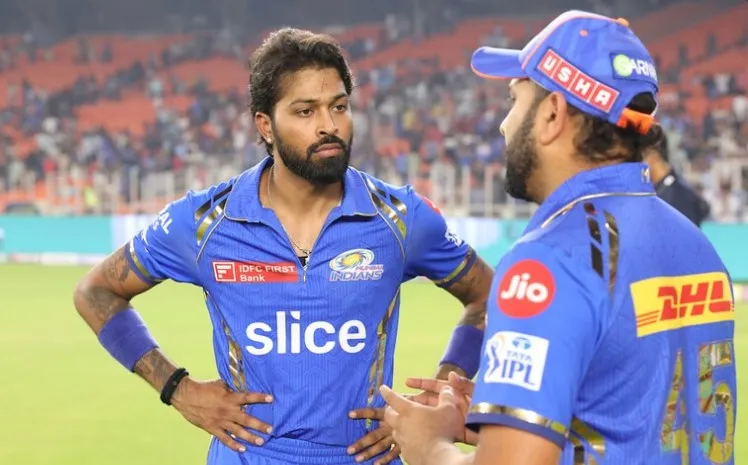 Hardik Pandya & Rohit Sharma during MI's IPL 2024 game (x.com)