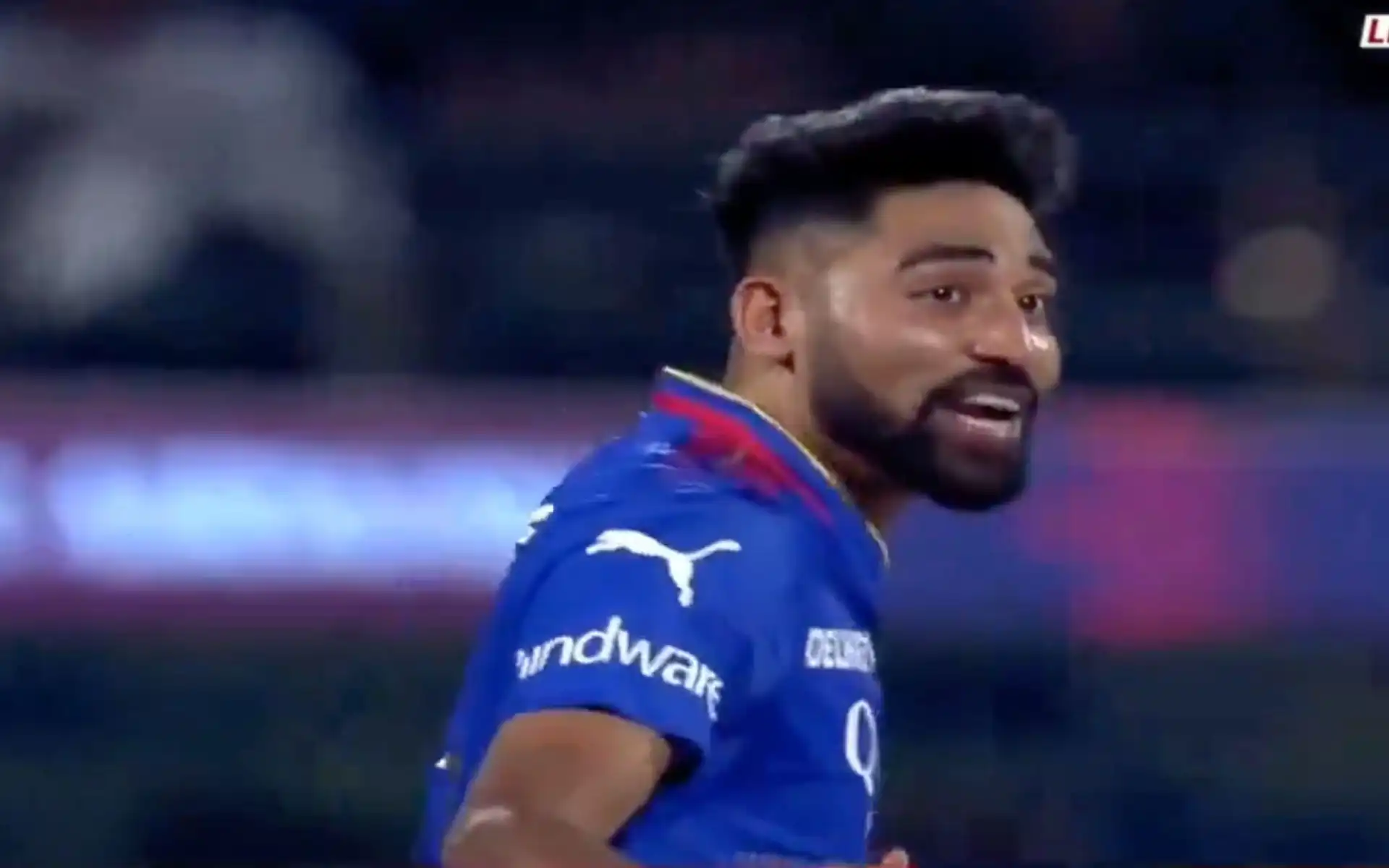 Siraj sledging Sam Curran (X.com)