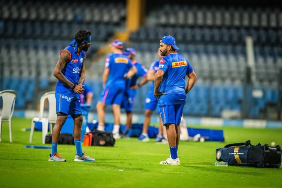 Rohit Sharma and Hardik Pandya in MI training (X.com)
