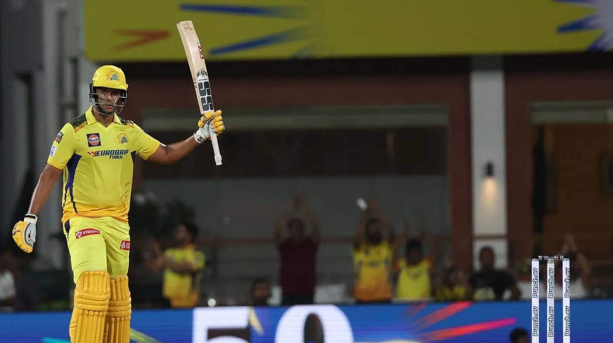 Chopra bats for Dube's inclusion in T20 WC squad [X]