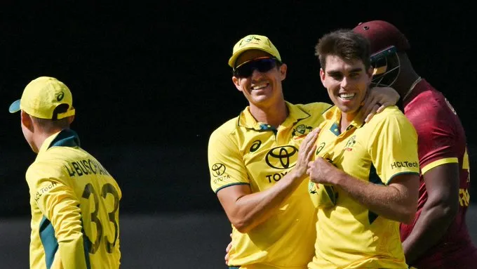Xavier Bartlett has been handed a central contract by CA [X.com]