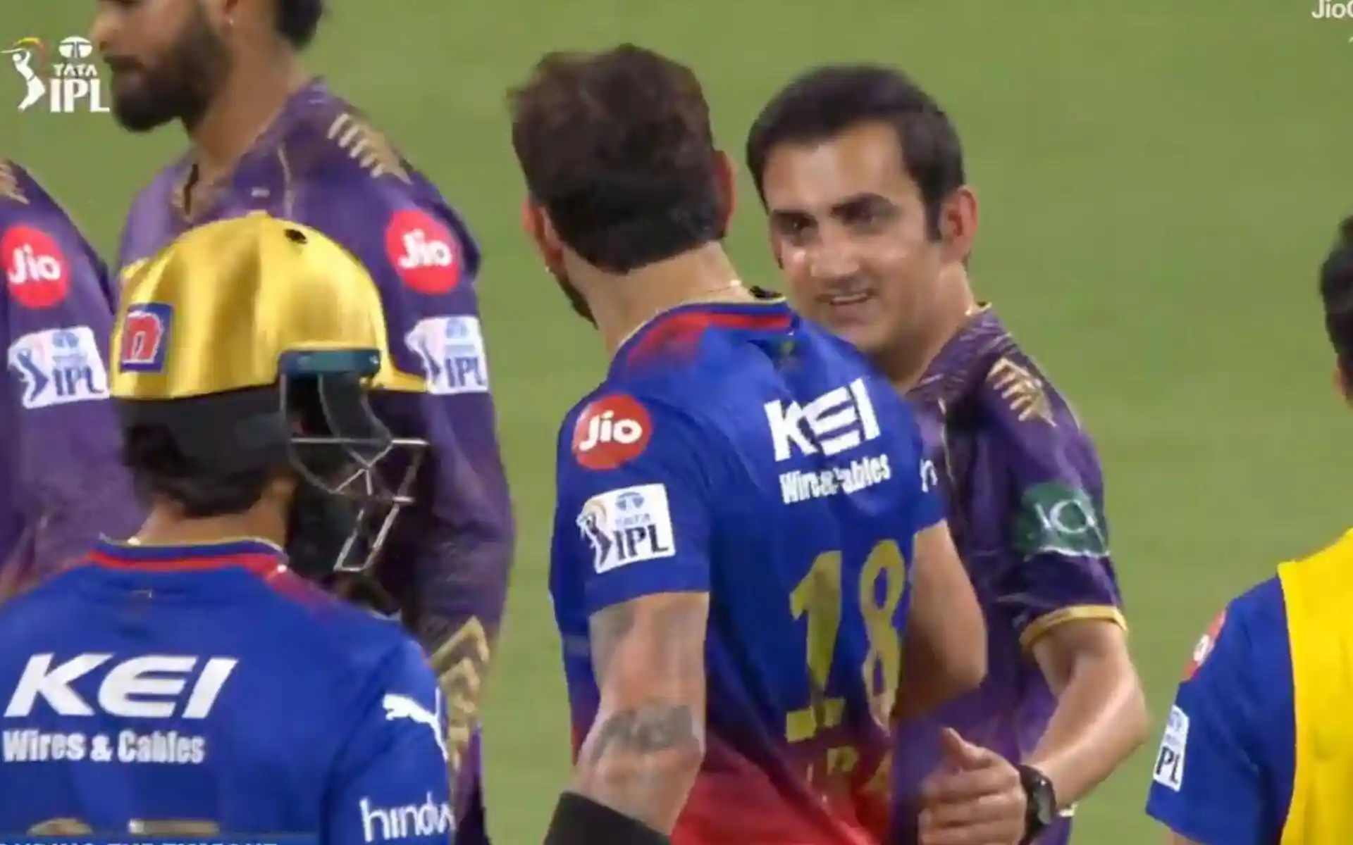 King Kohli hugs Gautam Gambhir (Twitter) 