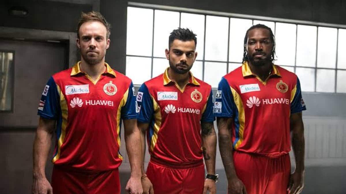 RCB have scored the 2nd most 200+ scores [X]