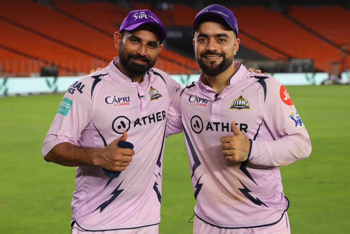 Mohammed Shami and Rashid Khan with purple caps (X.com)