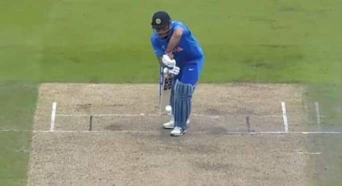 When Yuvraj Singh's Father Bashed MS Dhoni For His 'Selfish' Game