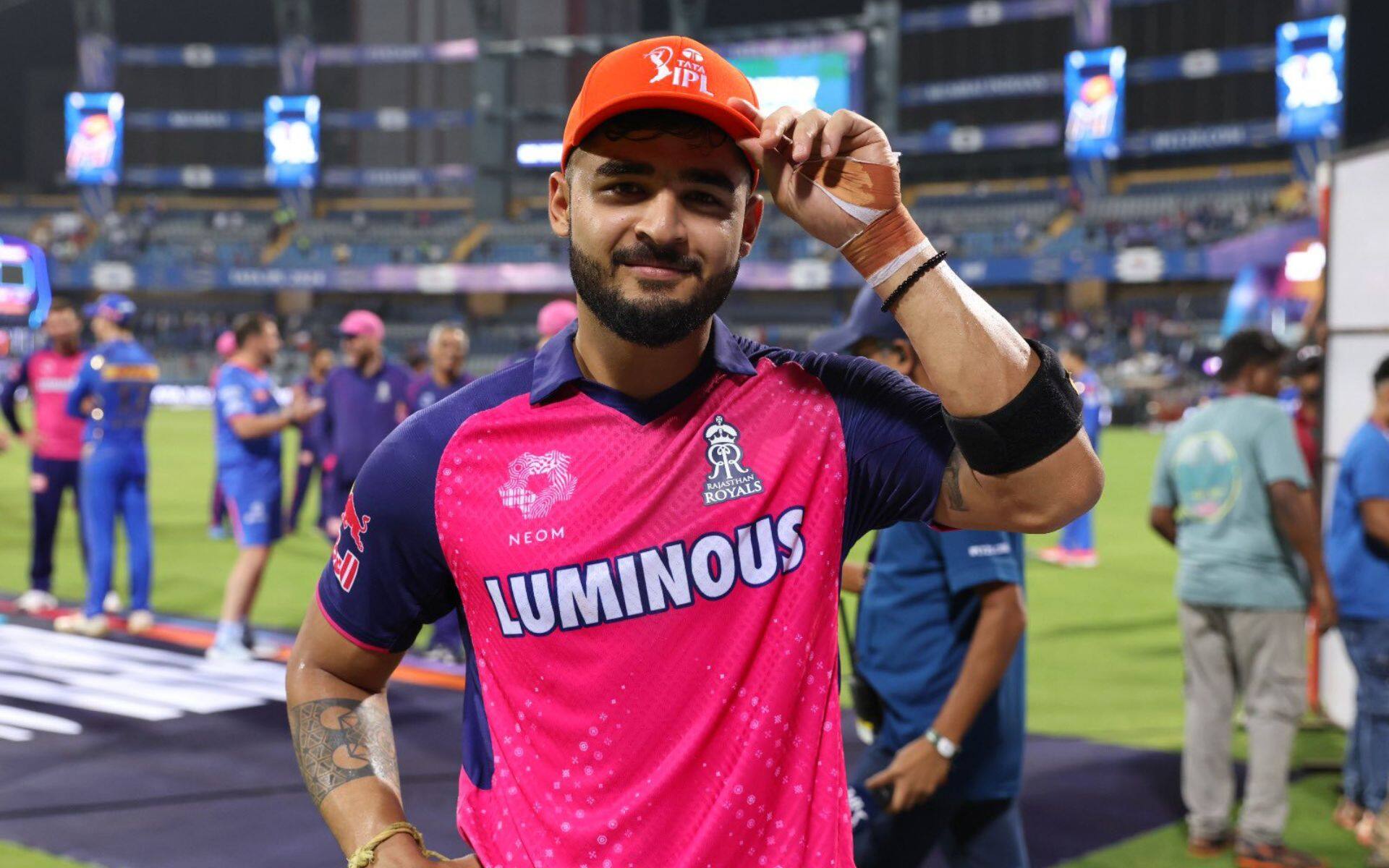 Riyan Parag flaunting his orange cap after RR-MI clash in IPL 2024 (X.com)