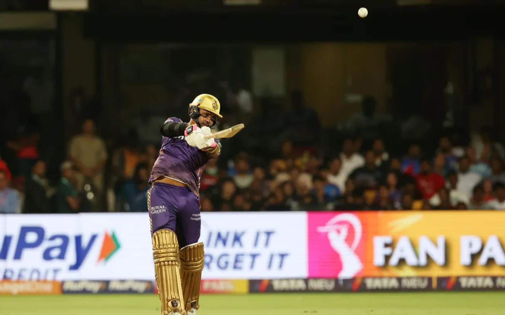 Sunil Narine looked great with the bat against RCB [iplt20.com]