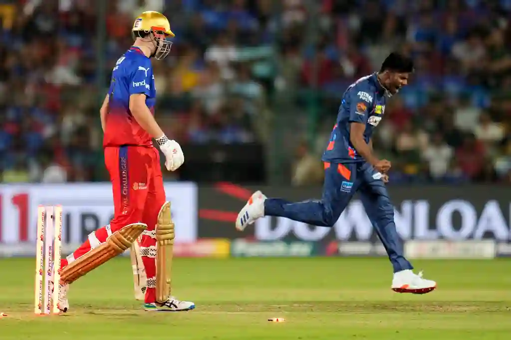 Mayank Yadav celebrating the wicket of Cameron Green (AP)