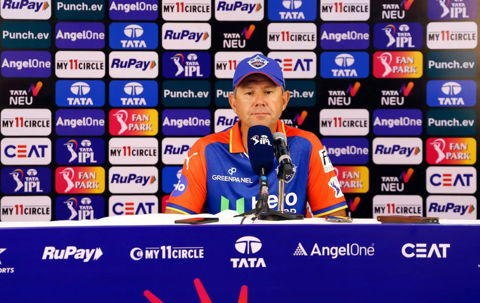 Ricky Ponting is the head coach of Delhi Capitals (X)