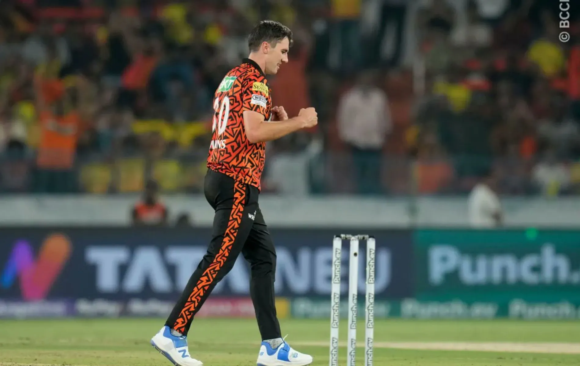 Cummins led SRH to control CSK scoring and restricting them to 165 runs (X)