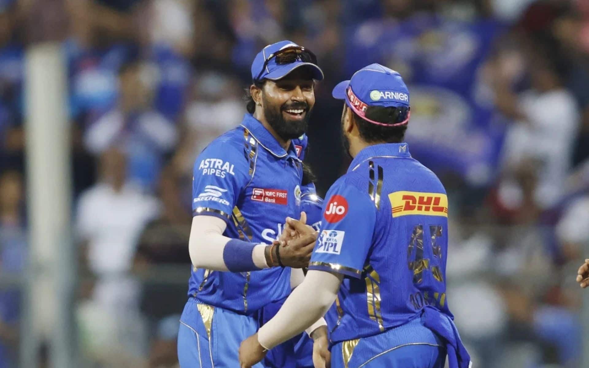 Pandya and Rohit Sharma celebrating a DC wicket in IPL 2024 (BCCI)