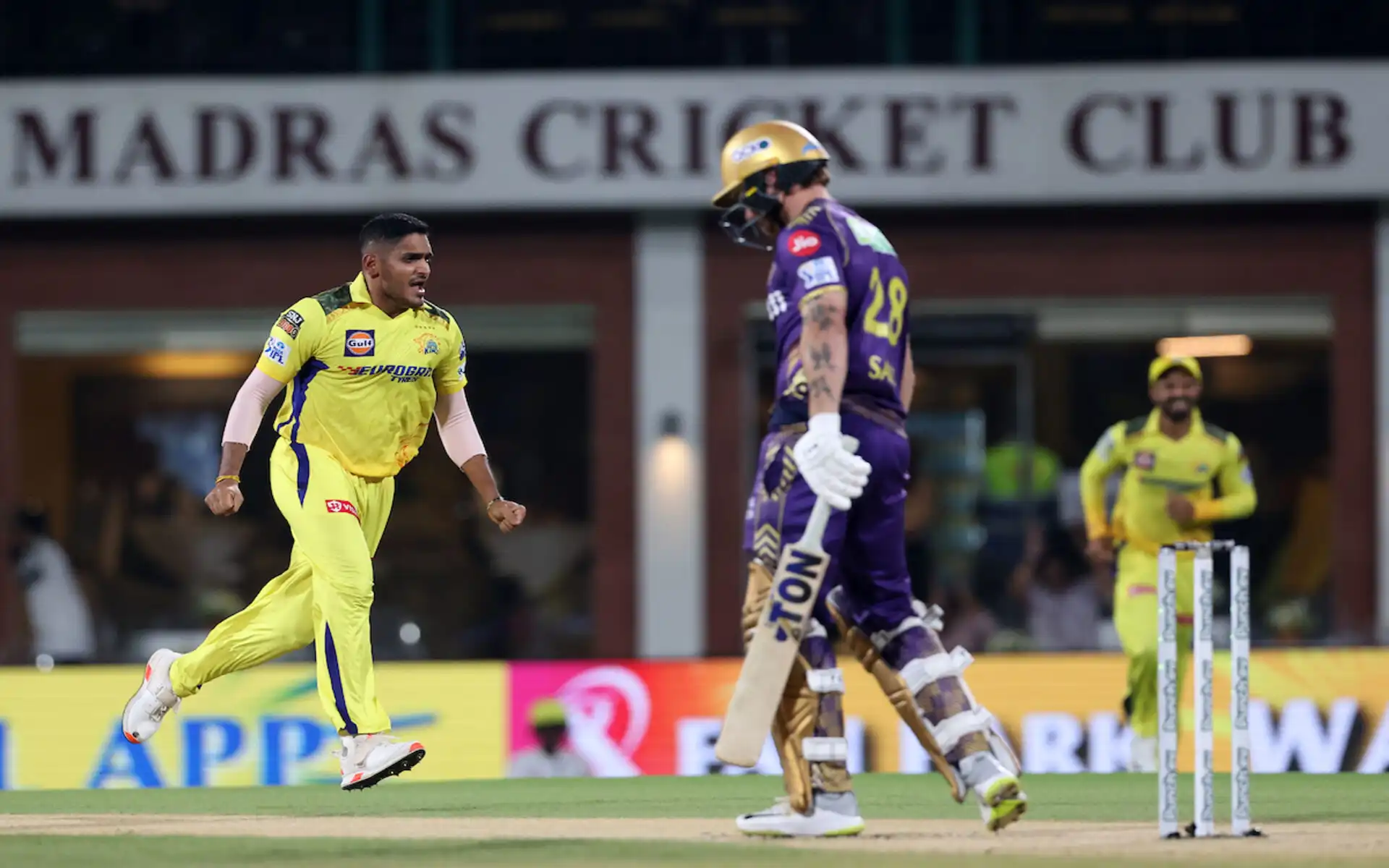 Tushar Deshpande dismiss Phil Salt (Source: BCCI/IPL)