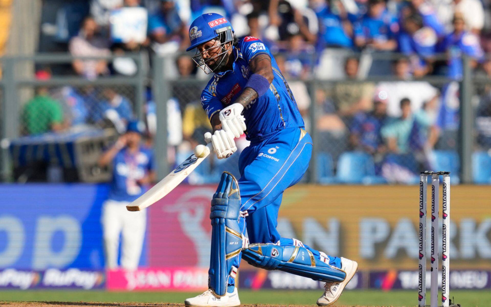 Hardik Pandya needs to delivery for MI against RCB [AP Photos]