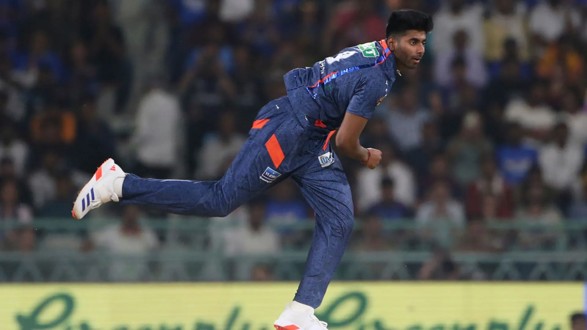 Mayank Yadav sustained a side strain vs GT [AP]