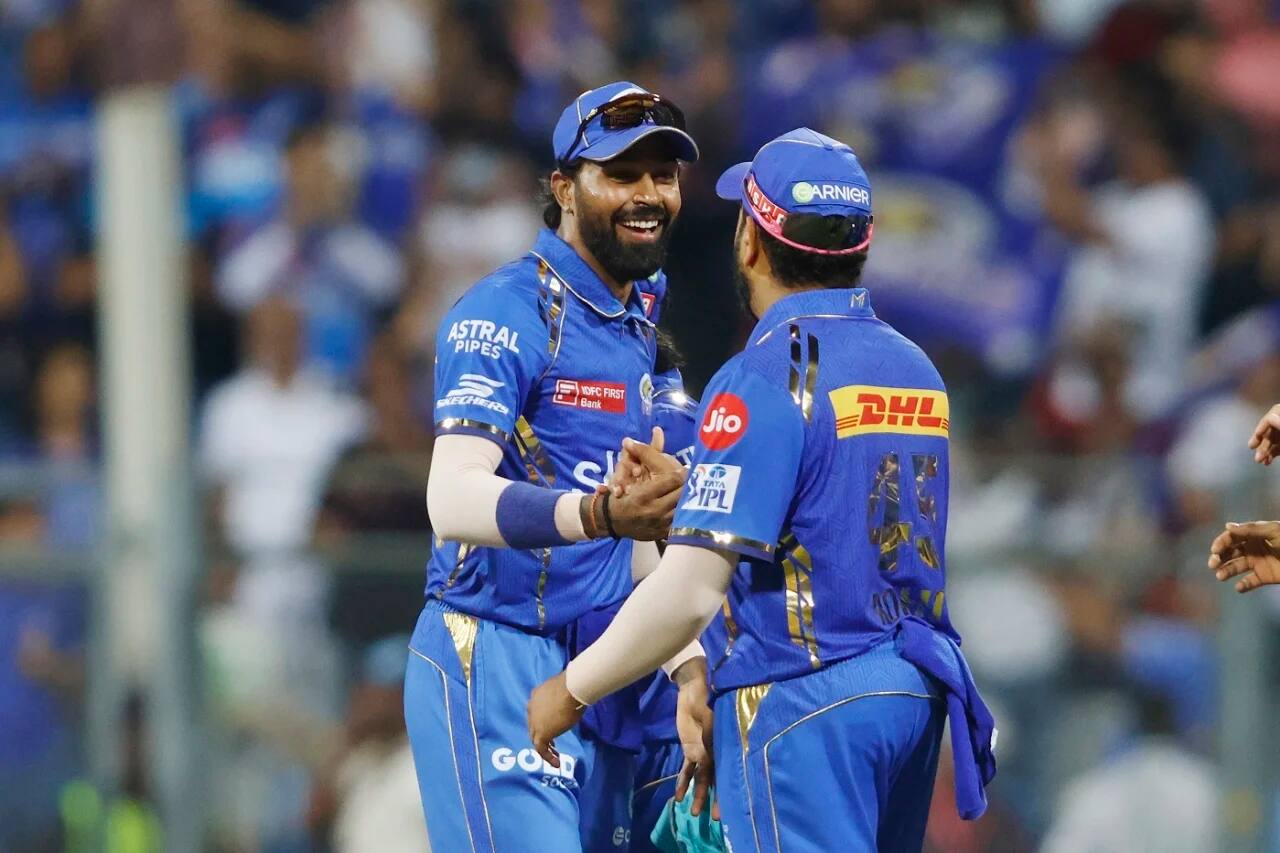 Hardik Pandya and Rohit Sharma celebrating MI win over Delhi Capitals in IPL 2024 (BCCI)