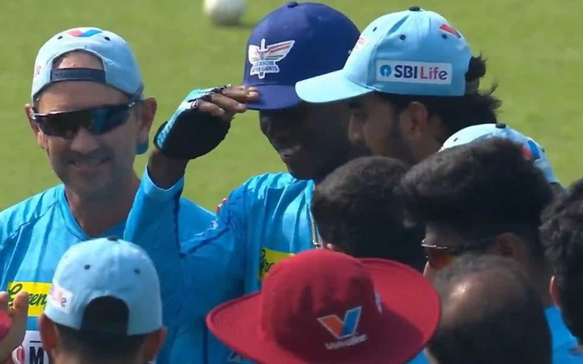 Shamar Joseph getting his debut cap (X.com)