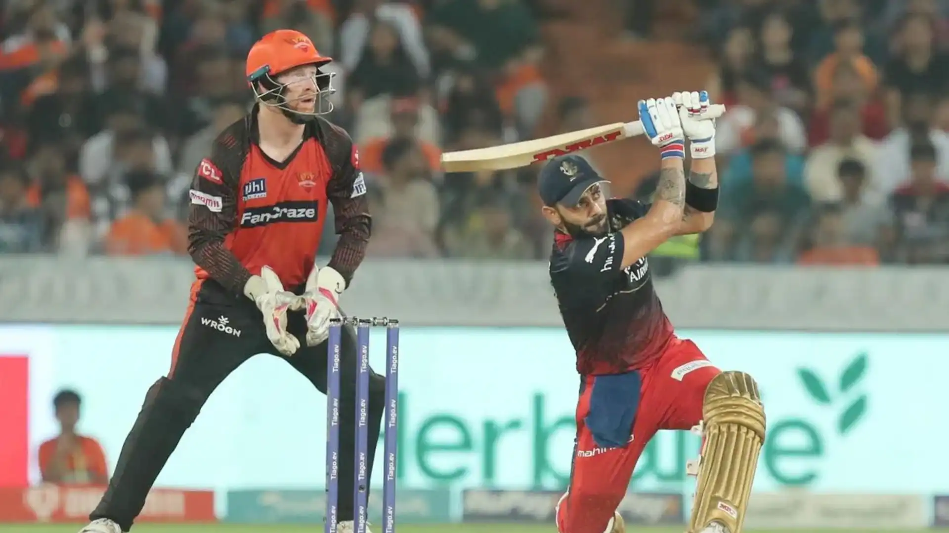 Virat Kohli To Be Dismissed By Bhuvneshwar Kumar? 5 Player Battles For RCB vs SRH