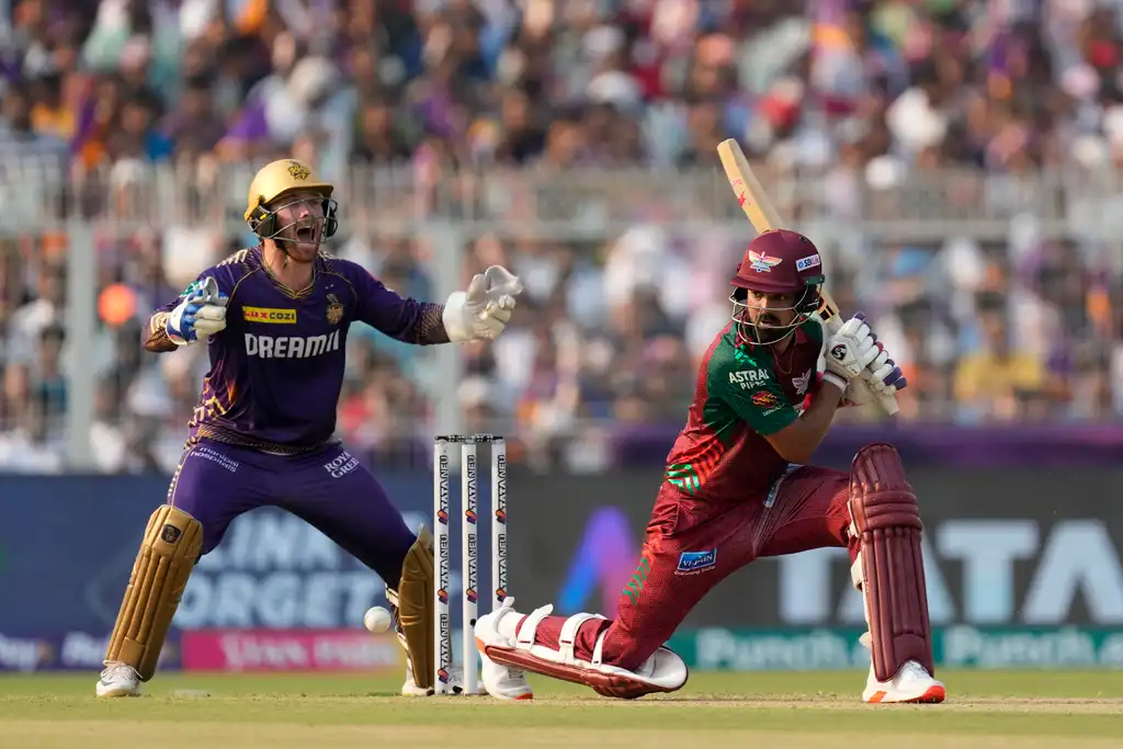 KL Rahul in action vs KKR (AP)
