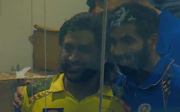 'Fanboy Moment' For Bumrah As He Poses For A Picture With MS Dhoni After MI Vs CSK Match