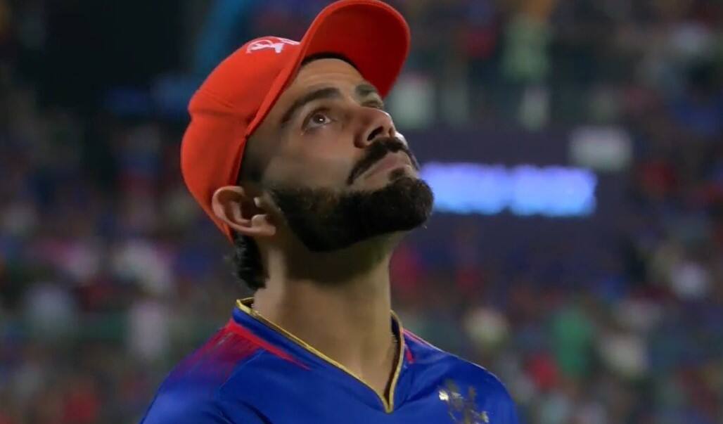 Virat Kohli dejected after another dismal bowling performance by RCB vs SRH (Twitter)