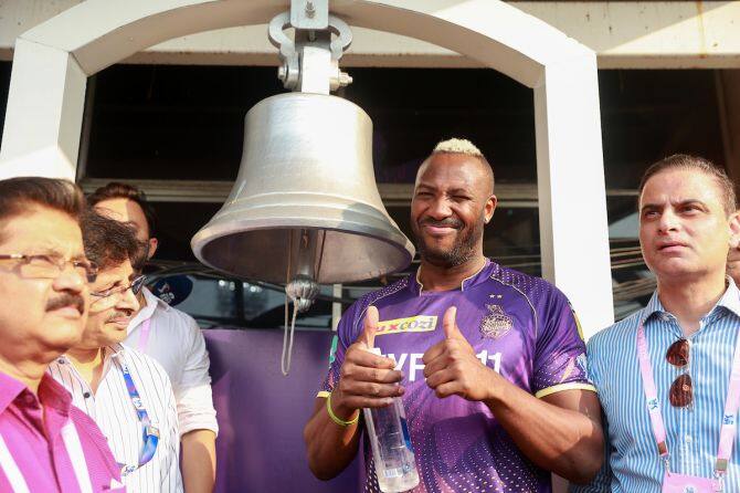 KKR's Andre Russell ringing the Eden Gardens bell (x.com)