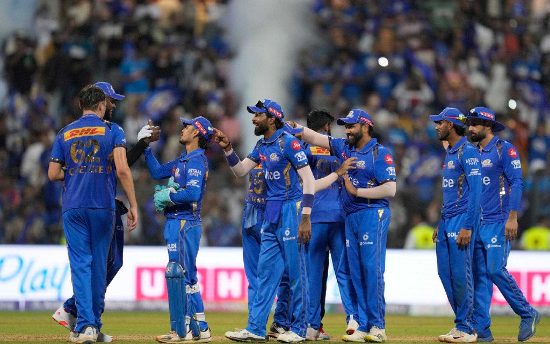 Mumbai Indians accused of DRS cheating (AP)