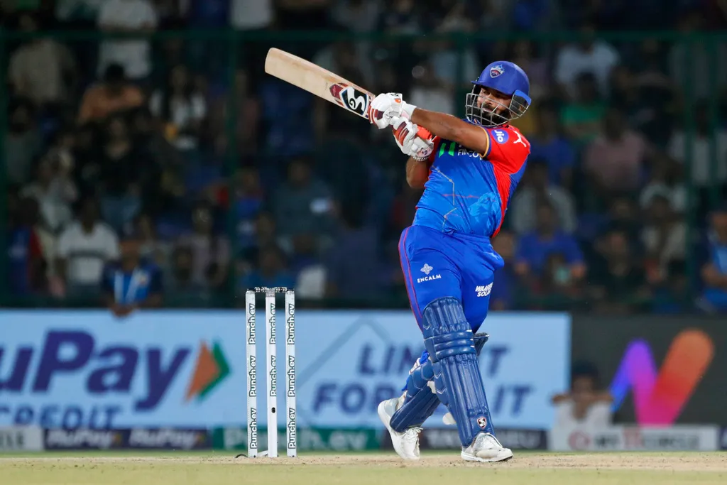 Pant in action Vs GT [AP]

