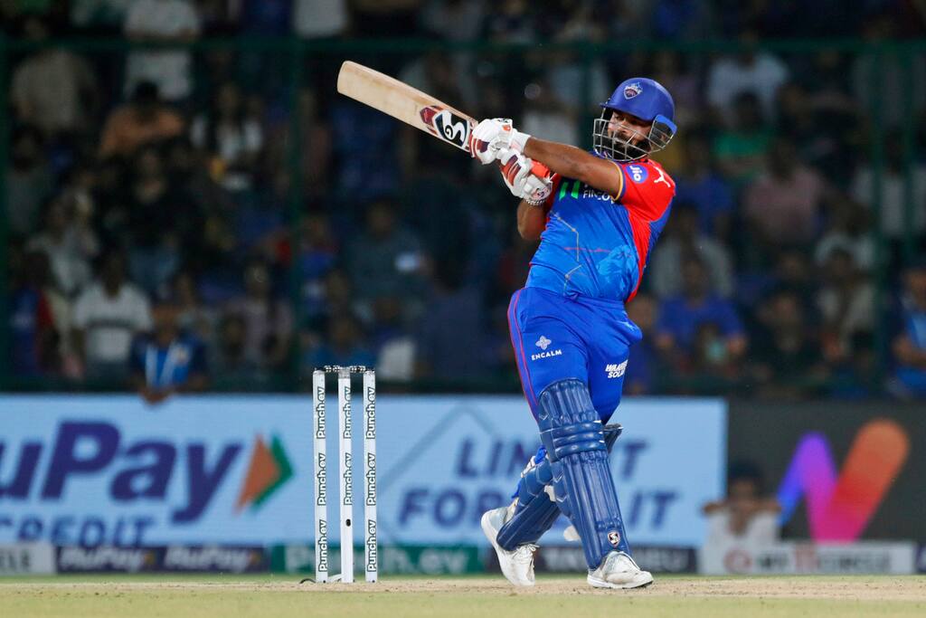 Rishabh Pant in action Vs GT [AP]