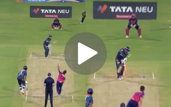 [Watch] De Kock's Stumps 'Flattened' As Boult's Love Story With First-Over Wicket Resumes