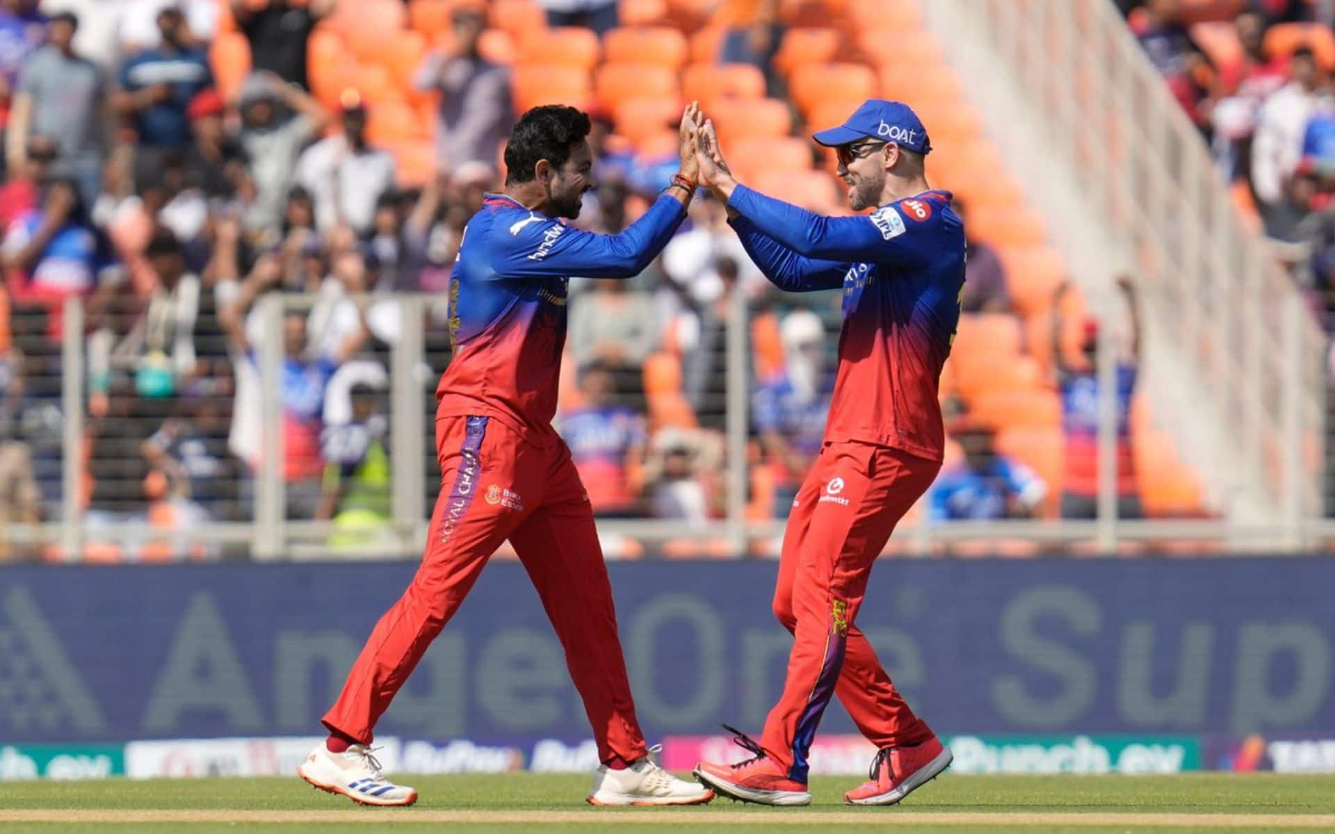 Swapnil Singh with Faf du Plessis (X.com)