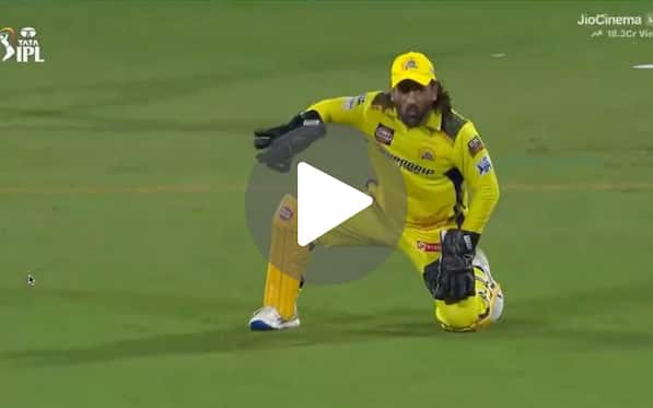 [Watch] MS Dhoni 'Screams In Pain' After His Dropped Catch Off Shardul Saves Samad