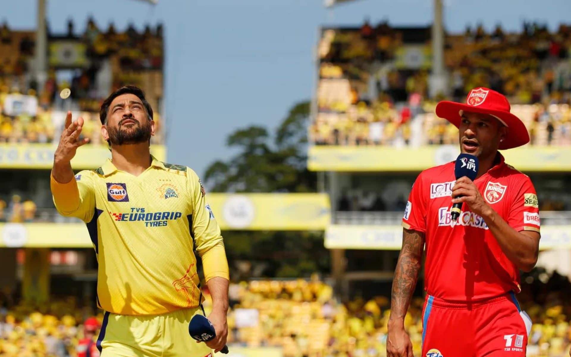MS Dhoni and Shilkhar Dhawan during toss in IPL 2023 [iplt20.com]