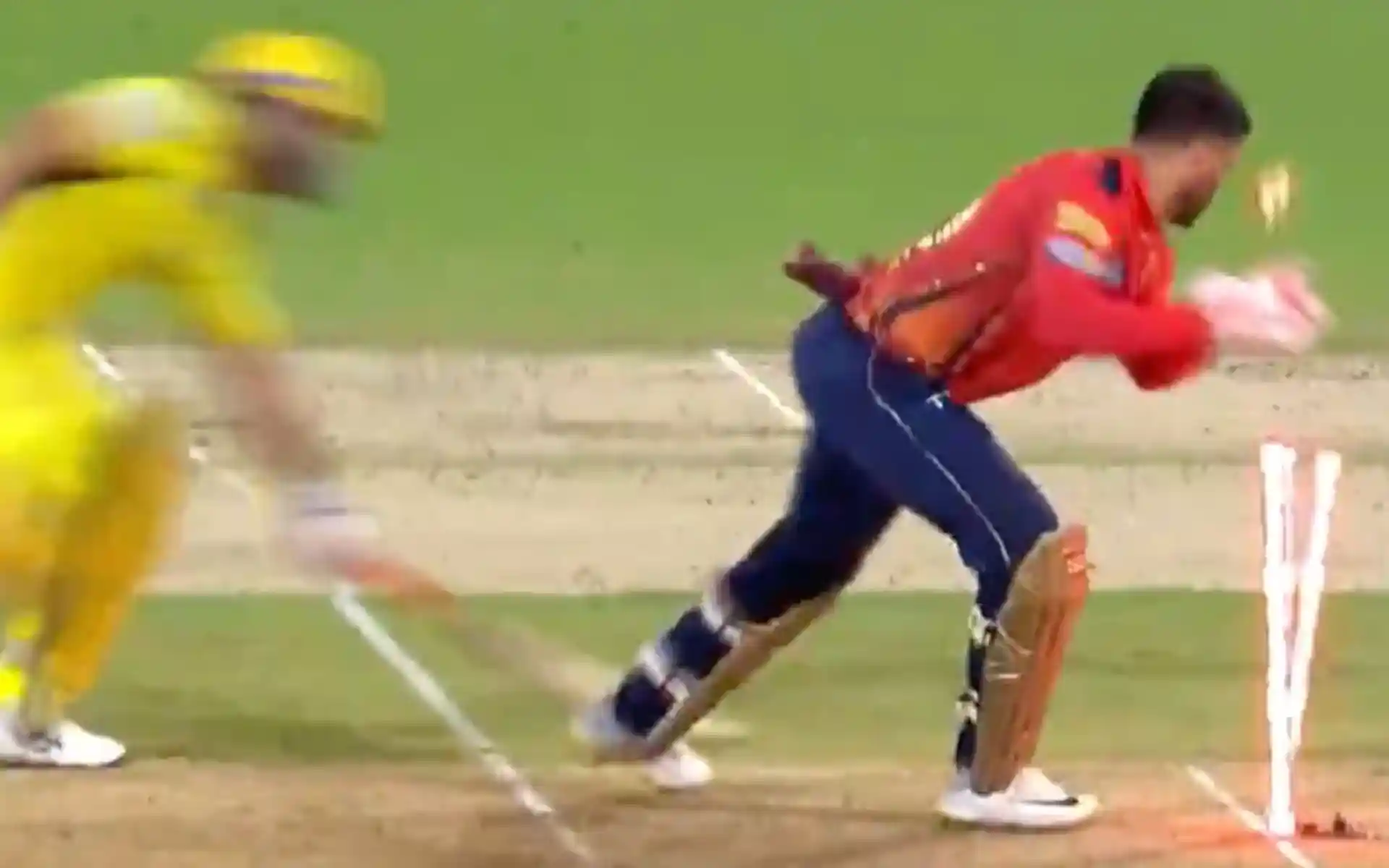 [Watch] Dhoni's Heartbreaking Final-Ball Run Out As He Falls For First ...