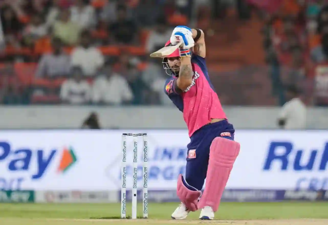 Riyan Parag scored a brilliant 49-ball 77 but failed to guide RR to a win (IPLT20.com)