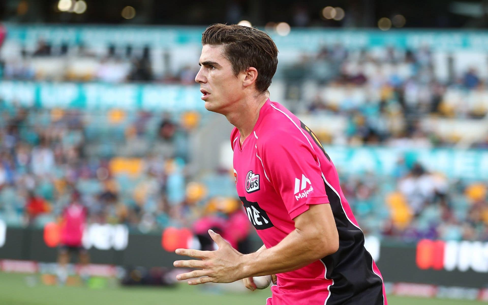 Sean Abbott is one of the regular wicket-takers for Sydney Sixers in BBL (X.com)