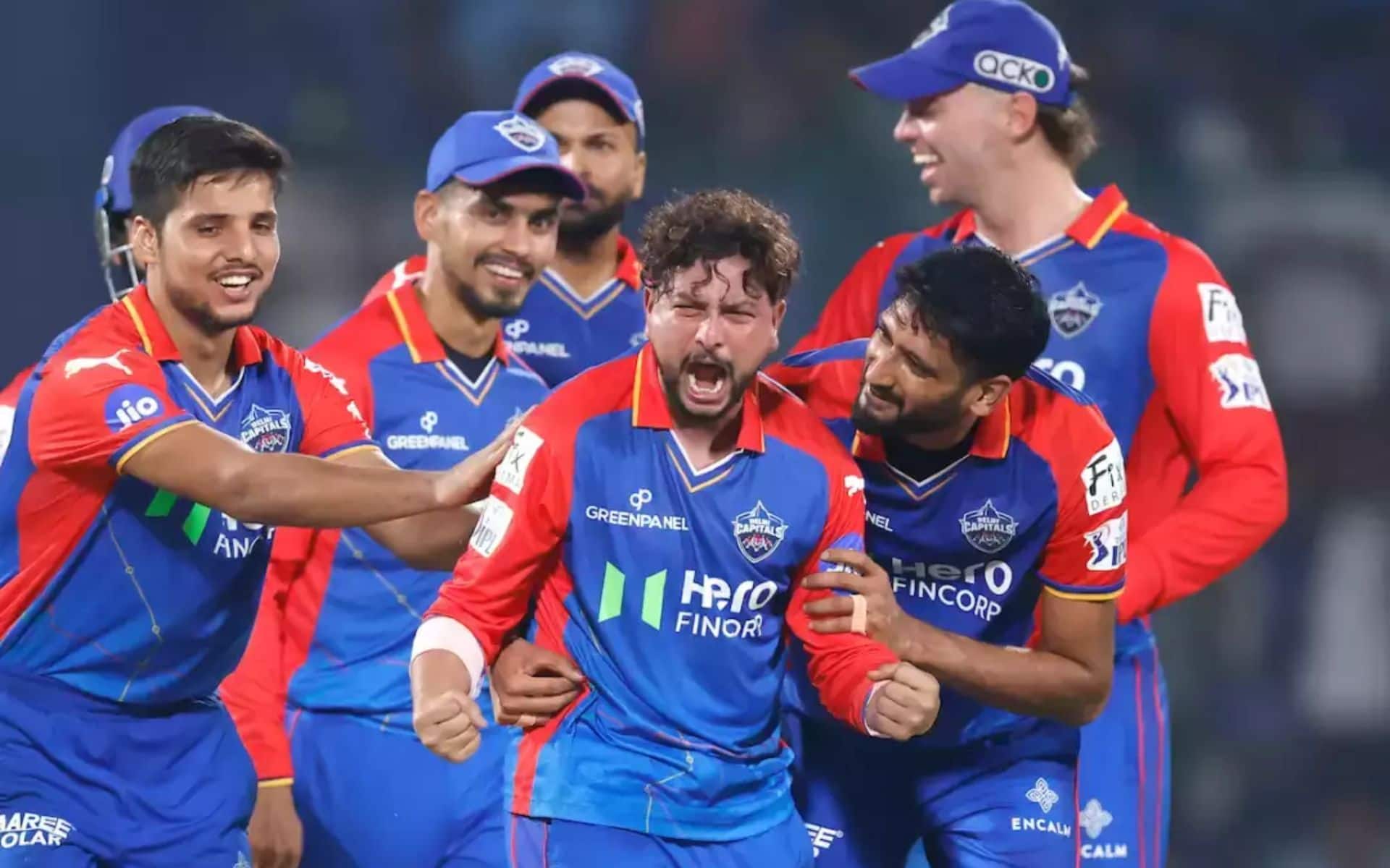 DC players celebrate Kuldeep Yadav's wicket in IPL 2024 (x.com)