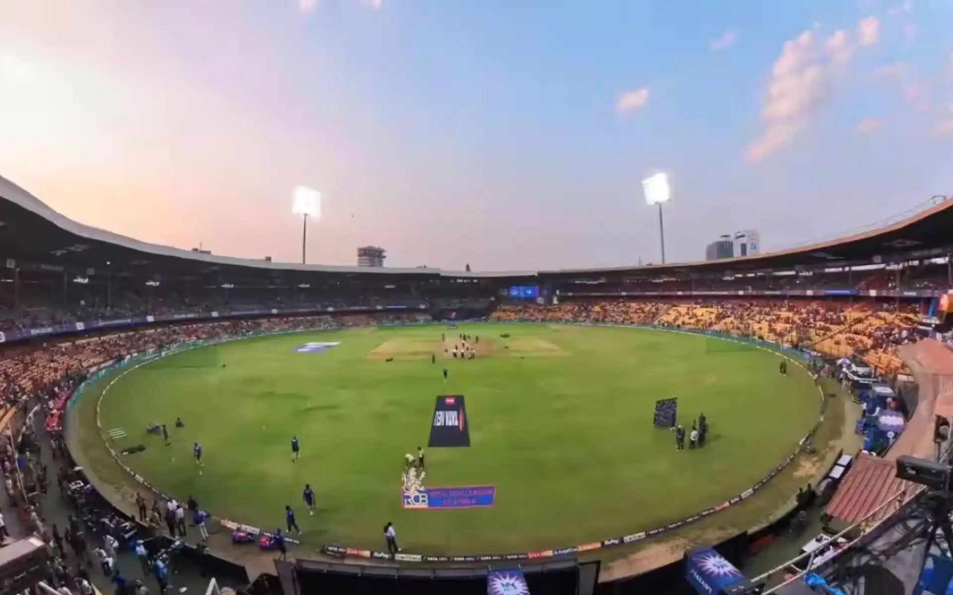 Chinnaswamy Stadium stadium [x.com]