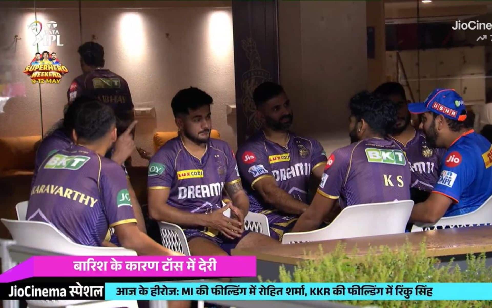 Rohit Sharma chatting with KKR players (x.com)