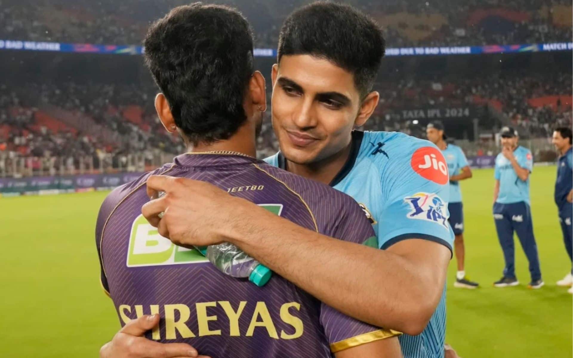 Shubman Gill and Shreyas Iyer greeting each other after GT vs KKR got called off (BCCI)
