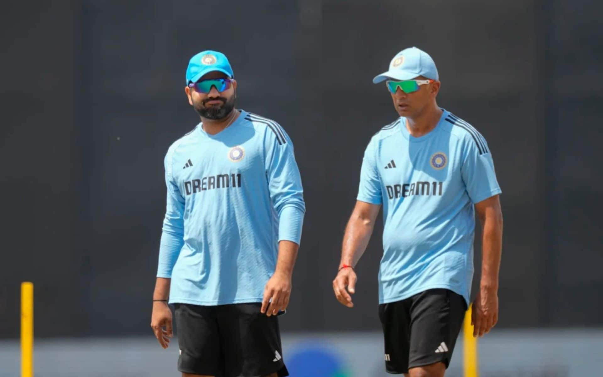Rahul Dravid with Team India captain Rohit Sharma (AP)