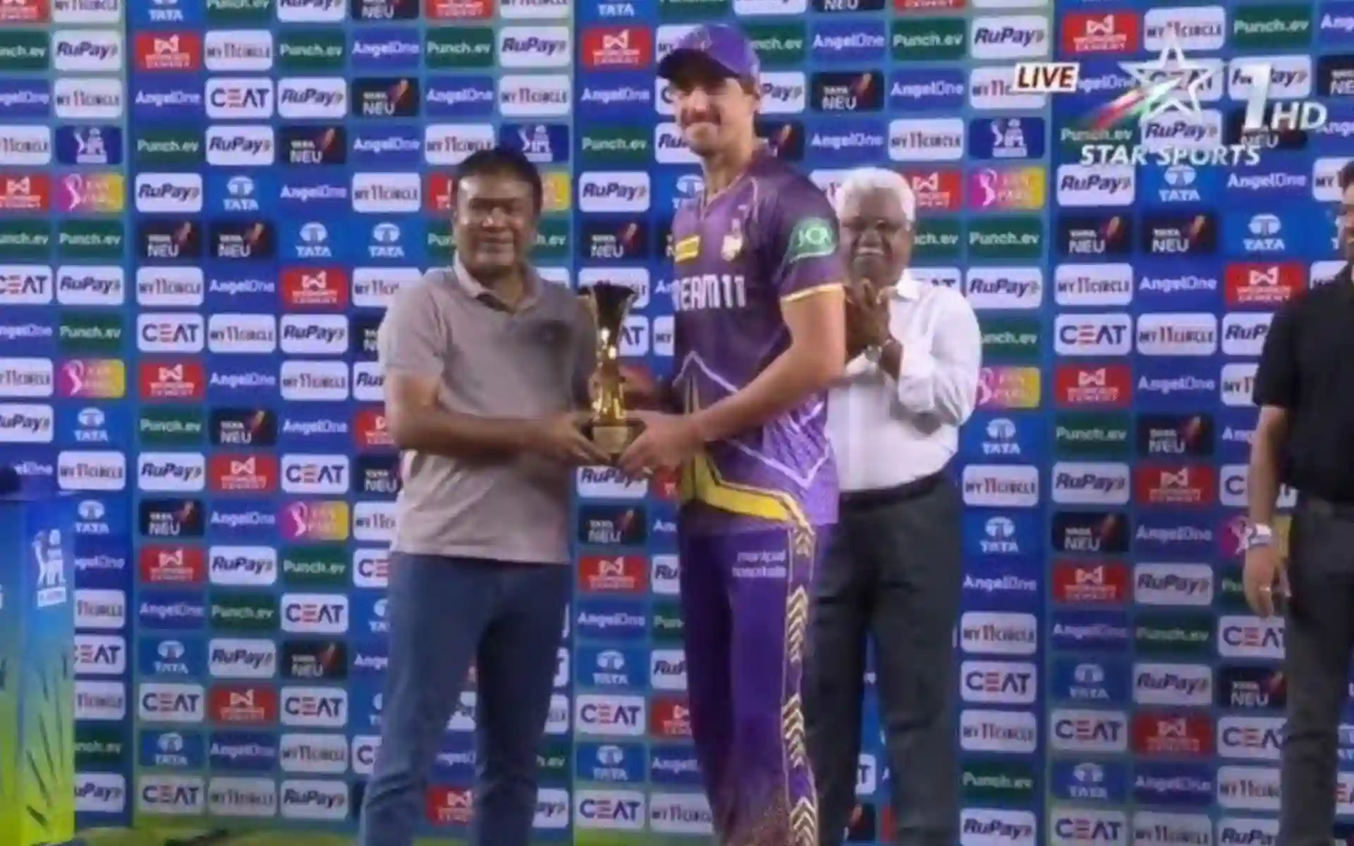 Mitchell Starc wins POTM
