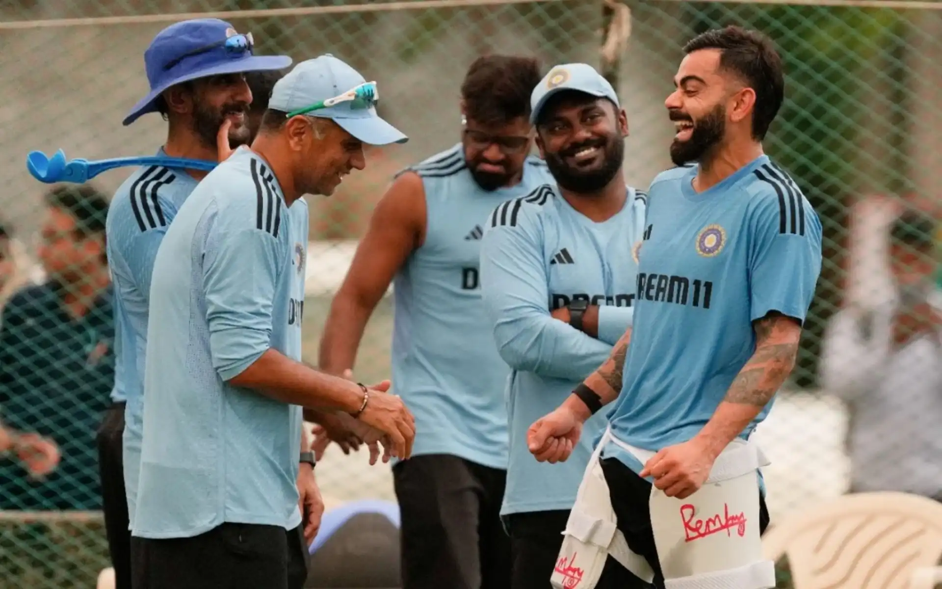 Rahul Dravid and Virat Kohli during a training session (AP)