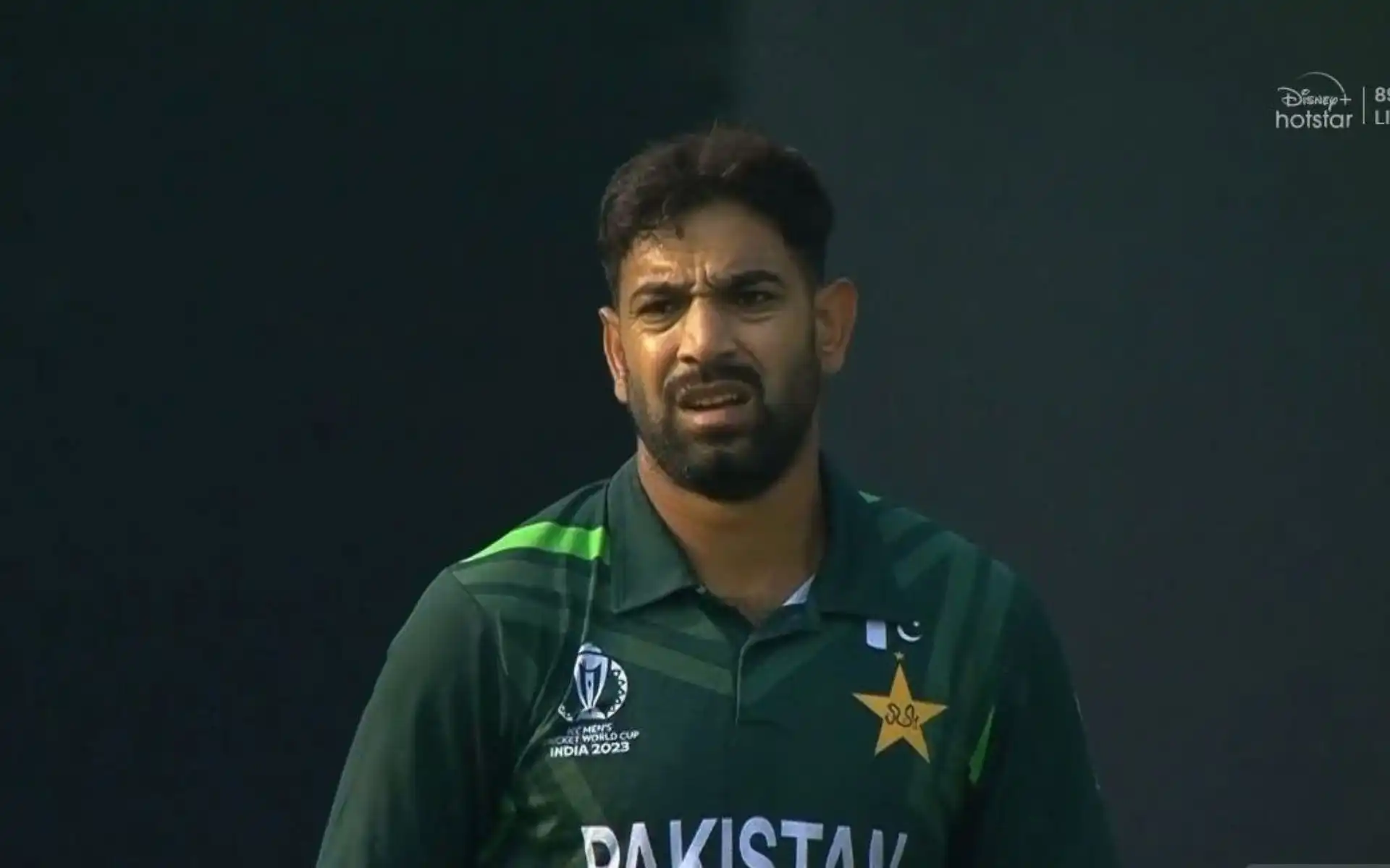Haris Rauf was slammed by Netherlands' Paul van Meekeren (x.com)
