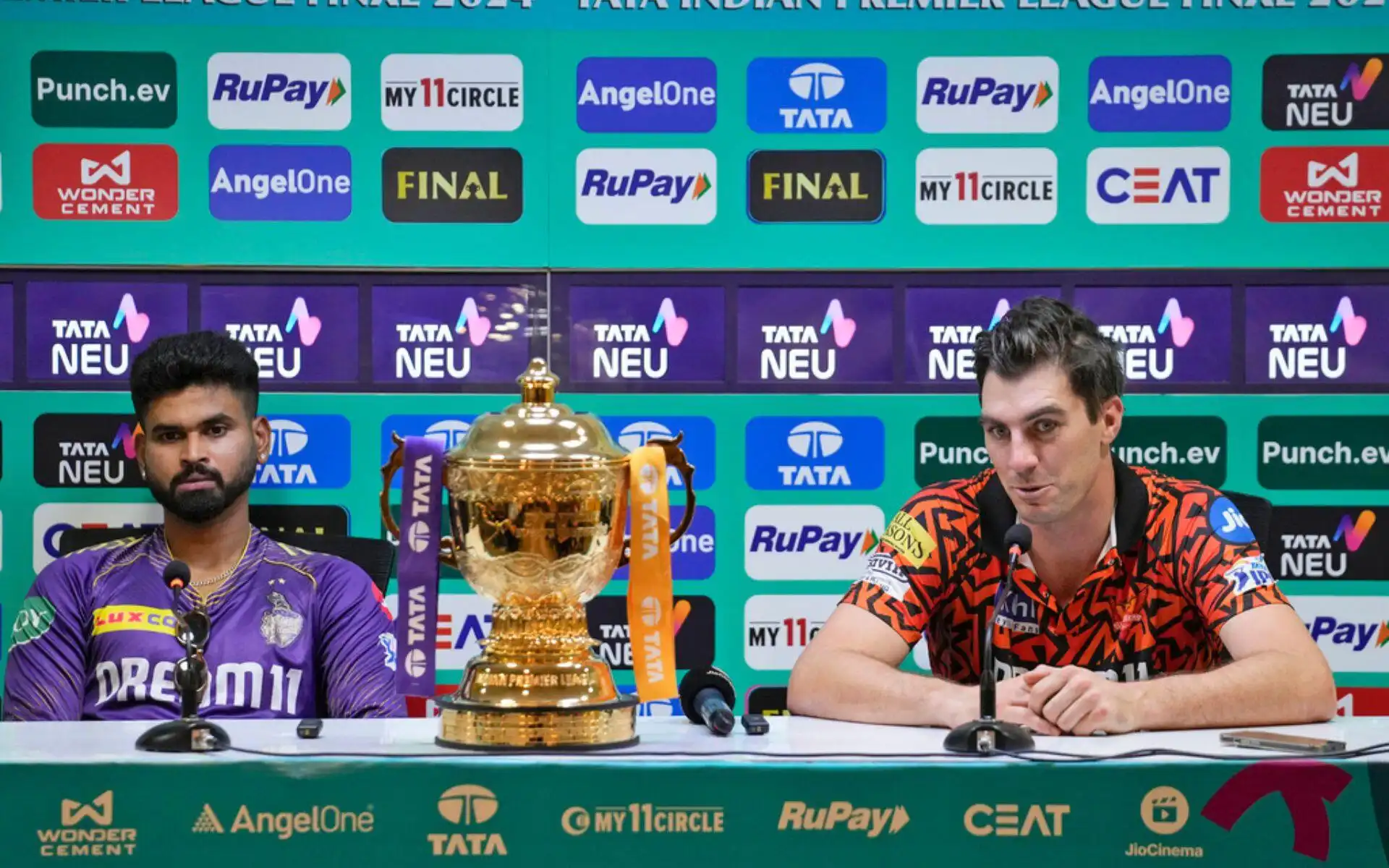 Shreyas Iyer, Pat Cummins with IPL 2024 trophy (AP)
