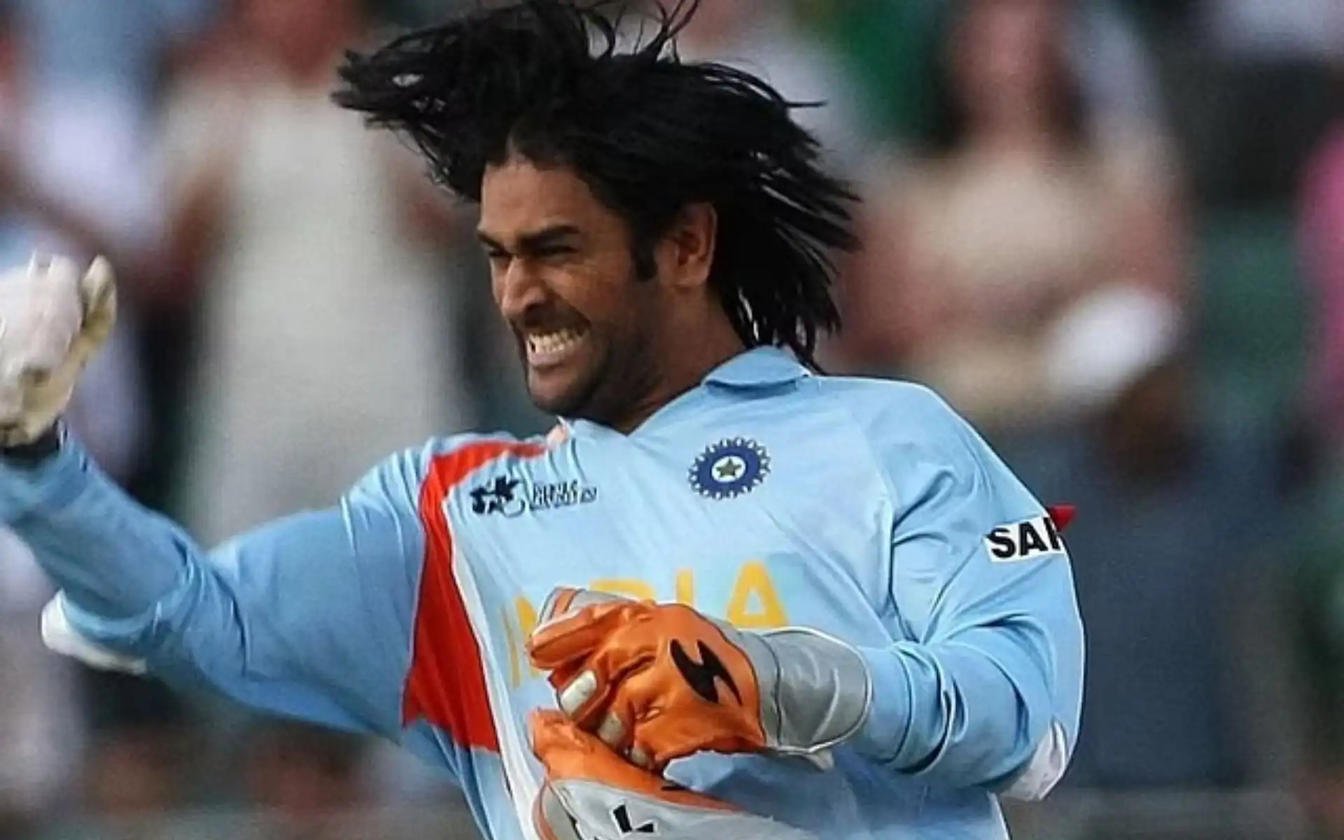 MS Dhoni after 2007 T20 WC win (X.com)