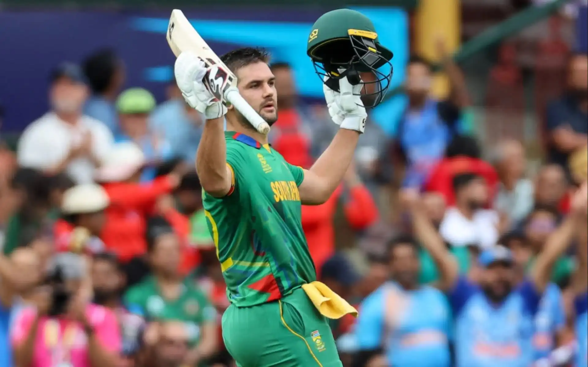 Rilee Rossouw celebrating his century against BAN in 2022 T20 World Cup (x.com)