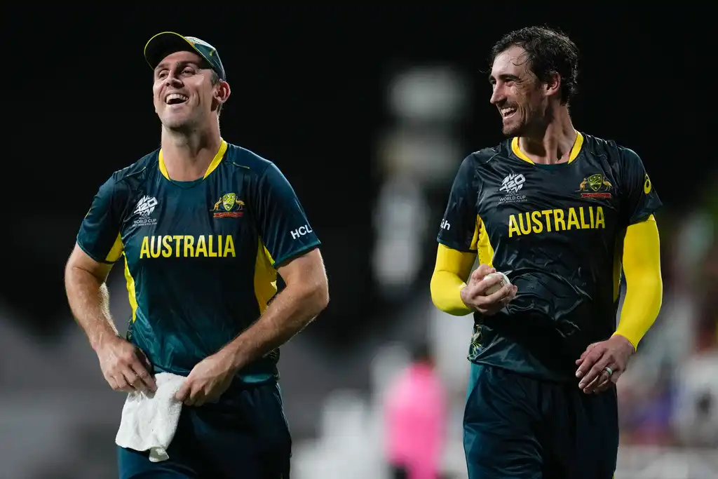 Mitchell Marsh with Mitch Starc during AUS vs OMN (AP)
