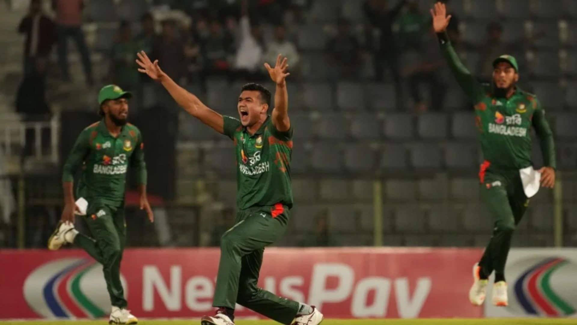 Bangladesh will bowl first vs Sri Lanka [X]
