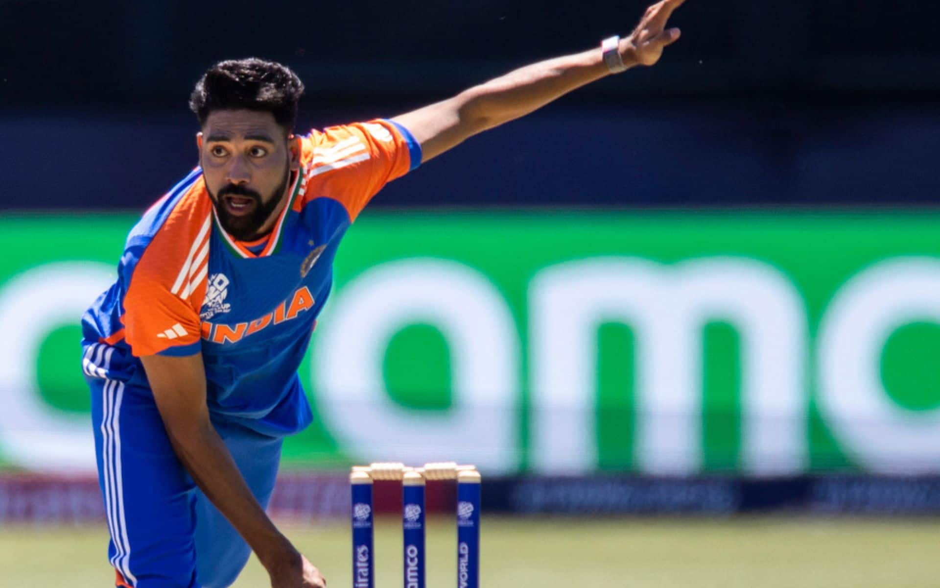 Mohammed Siraj against Pakistan in T20 World Cup 2024 [AP]