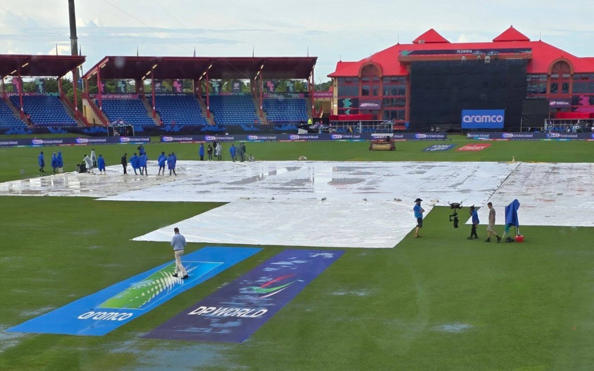 Lauderhill stadium drenched after flooding rains in Florida ahead of IRE-USA game (X)